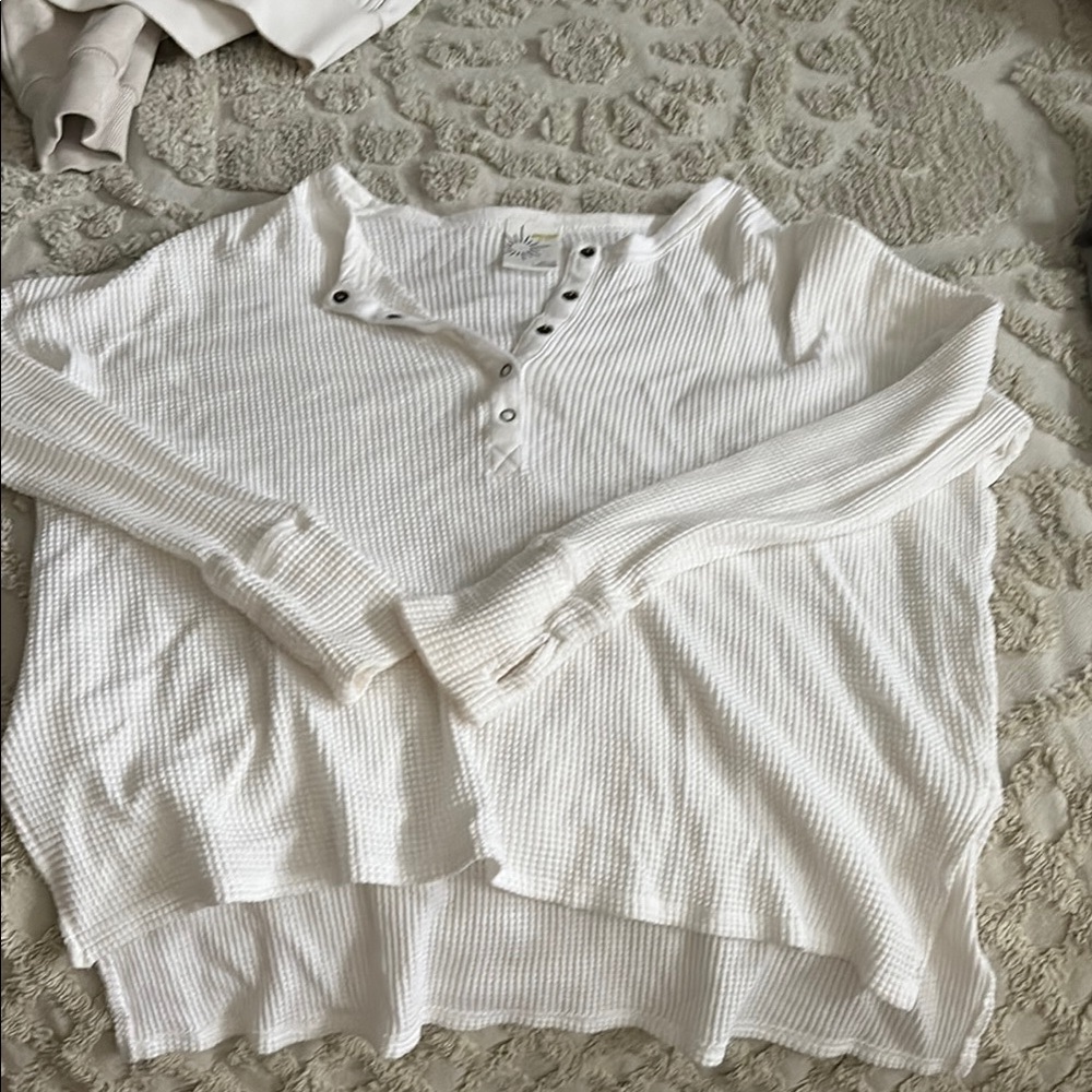 Women's White Aerie Sweater